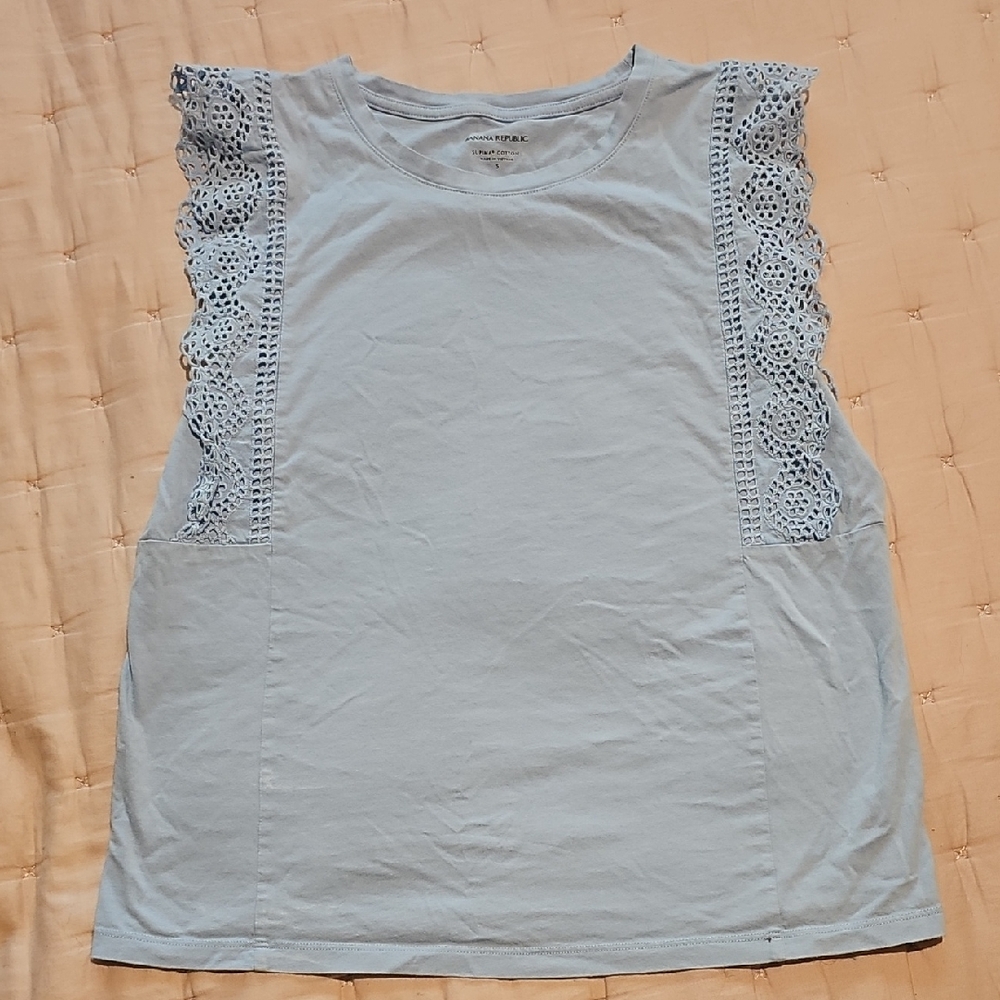 Banana Republic Gray Embellished Muscle Tee